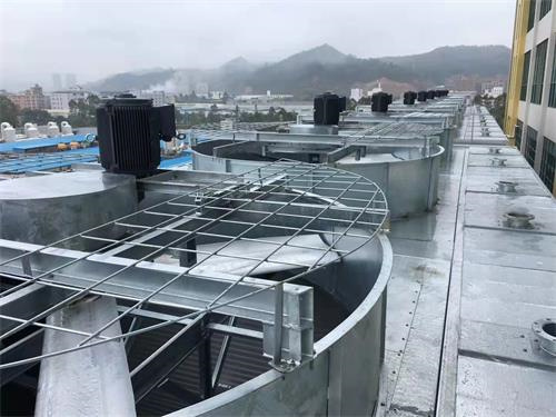 如何更換閉式冷卻塔的填料？(福建密閉式冷卻塔更換填料)